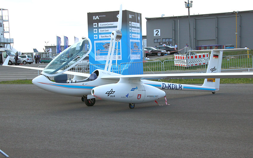 Antares DLR-H2: Das weltweit erste Flugzeug mit Brennstoffzellenantrieb, welches völlig CO2-frei fliegt