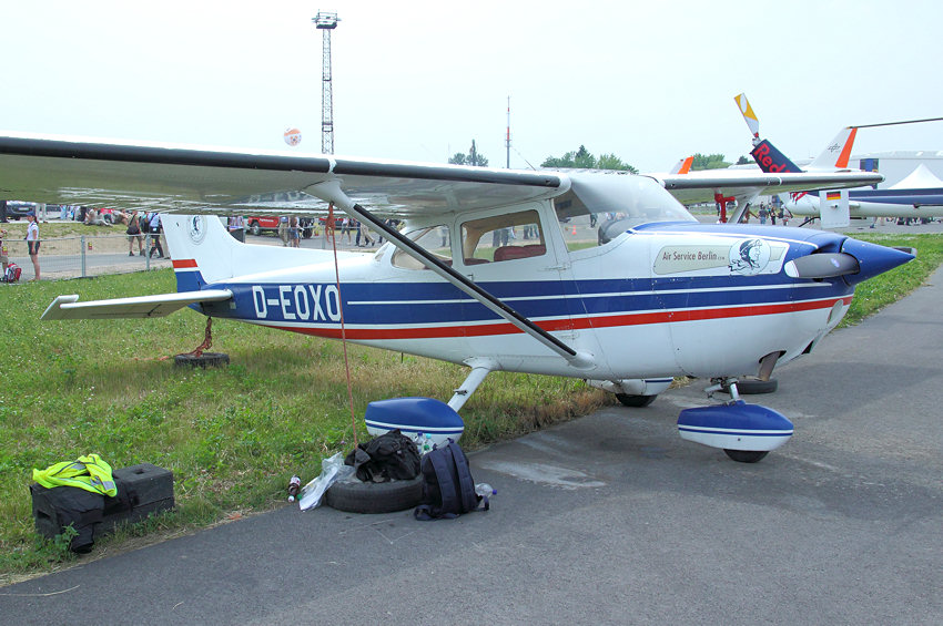 Cessna 172 Skyhawk: Die Cessna 172 zählt zu den bekanntesten und am meisten gebauten Flugzeugen der Welt