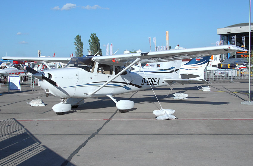 Cessna Skyhawk 172 SP: abgestrebter Hochdecker in Ganzmetallbauweise
