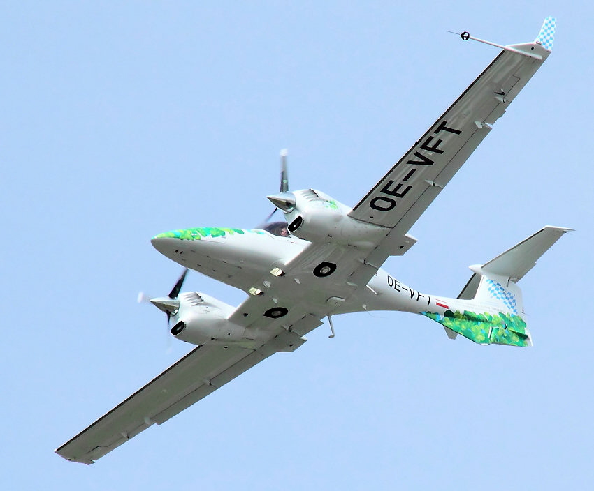 Diamond DA-42 New Generation: wird in Zusammenarbeit der EADS mit Biotreibstoff aus Algen betrieben