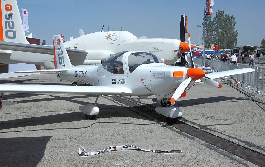 Grob G 115: Trainingsflugzeug der Grob Aircraft AG, die 2009 von der H3 Aerospace übernommen wurde
