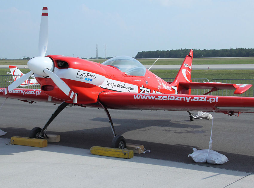 Zlin Z-50 LS: Kunstflugzeug des tschechoslowakischen Flugzeugherstellers Zlin