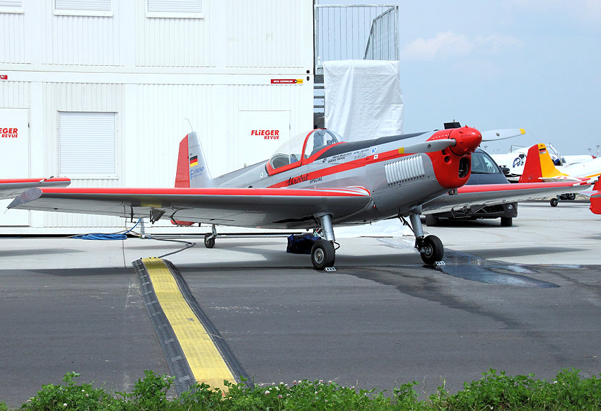 Zlin Z-526 AFS Akrobat Special: Sport- und Kunstflugzeug