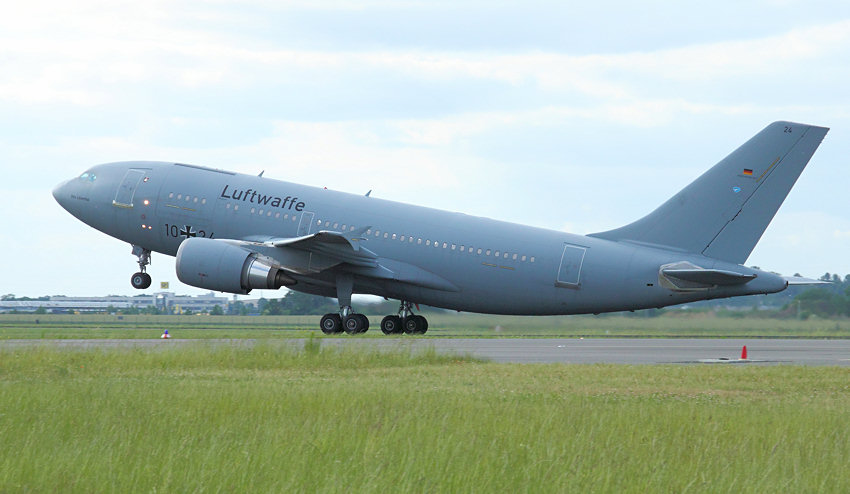 Airbus A310 MRT: Multi Roll Transport