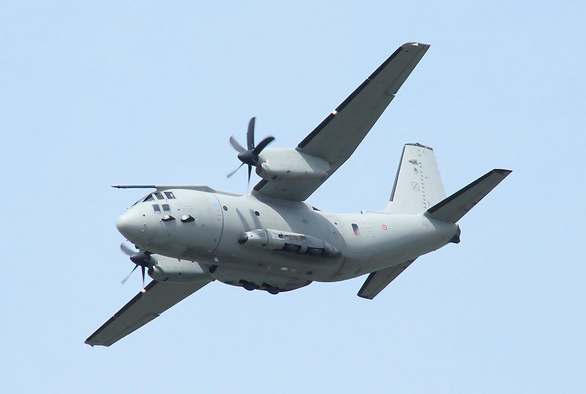 Alenia C-27J: Transportflugzeug