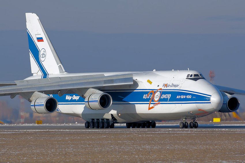 Antonow AN-124-100 Ruslan