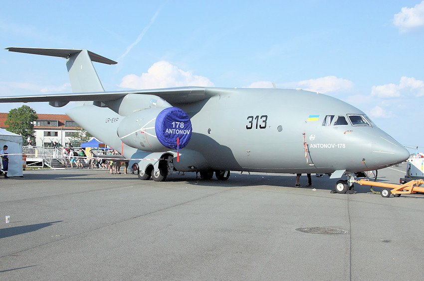 Antonow An-178: ukrainisches Transportflugzeug seit 2015