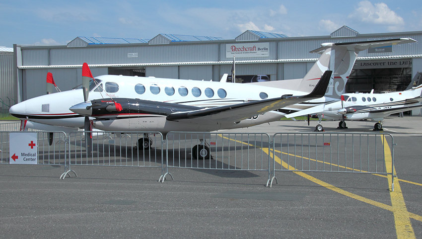 Beechcraft King Air 350: Turbopropflugzeug mit Druckkabine für den geschäftlichen Charterflug