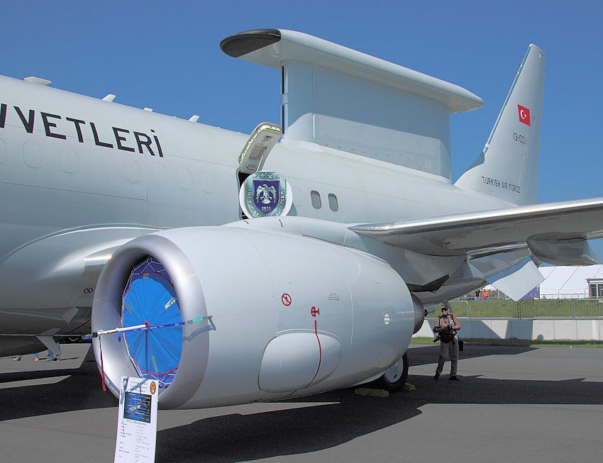 Boeing 737 AEW+C
