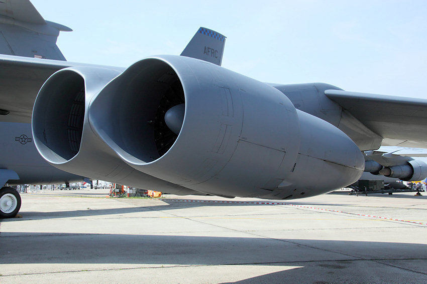 Boeing B-52 Stratofortress: nuklear bewaffneter Höhenbomber