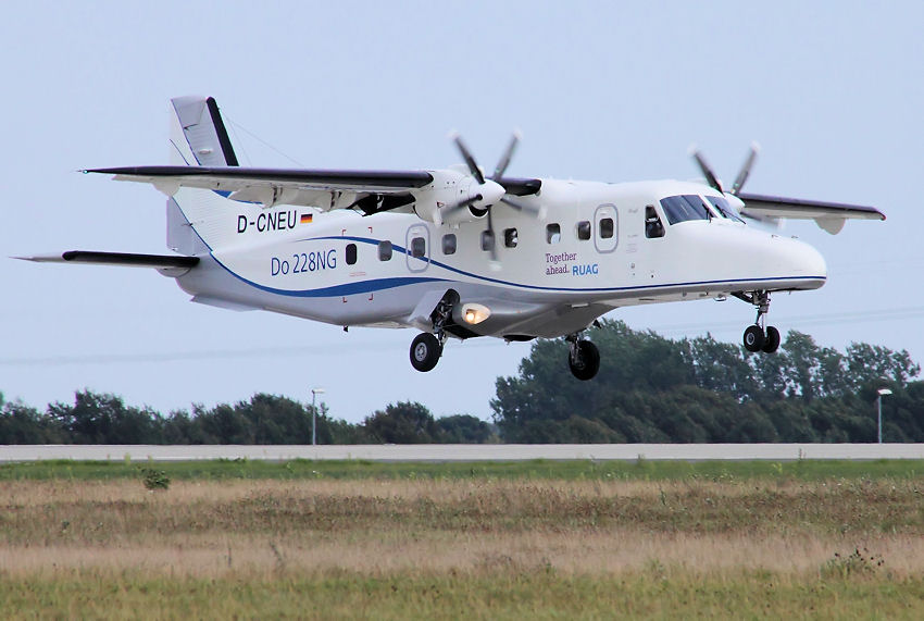 Dornier Do 228 NG - Anflug