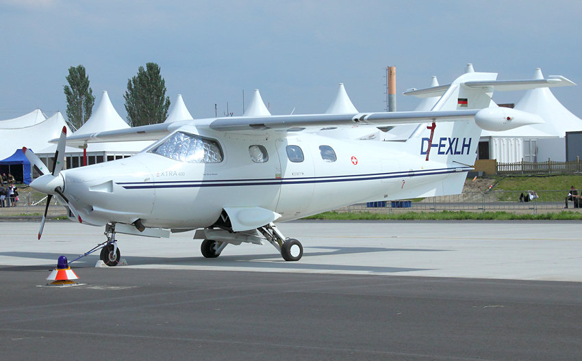 Extra EA 400: Reise- und Geschäftsflugzeug der EXTRA Flugzeugproduktions- und Vertriebs- GmbH