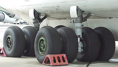 ILYUSHIN  IL-76T