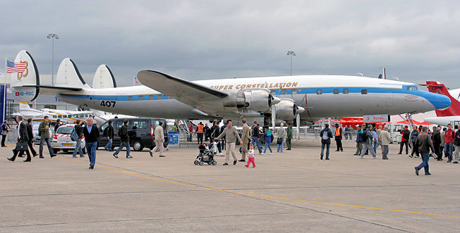Lockheed L-1049 Super Constellation