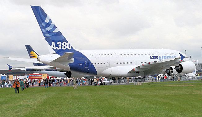 Airbus A-380
