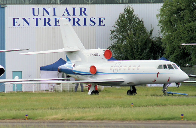 Dassault Falcon 50
