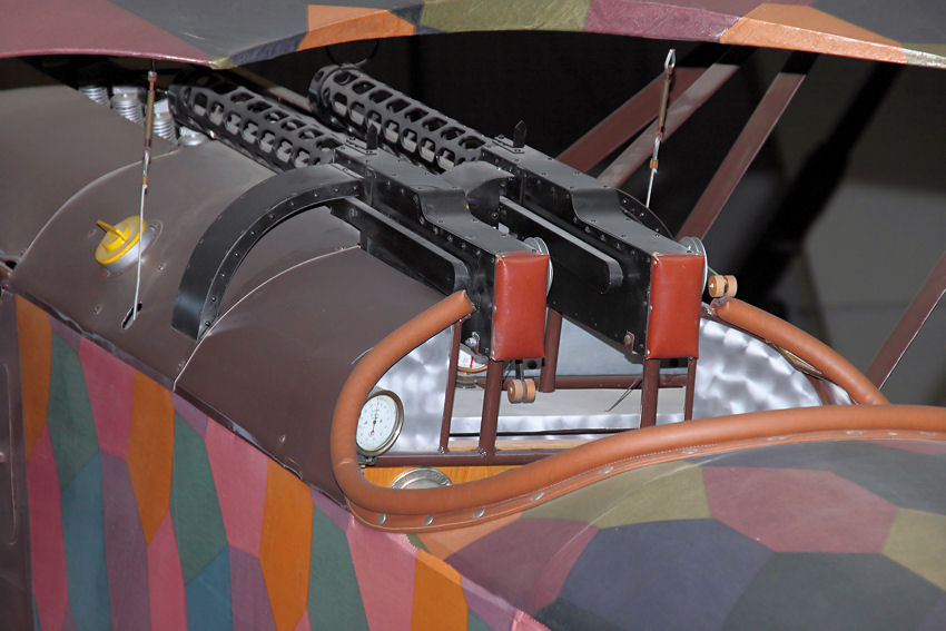 Fokker D VII - Waffen