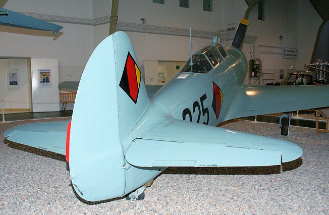 YAK-11, Yakovlev