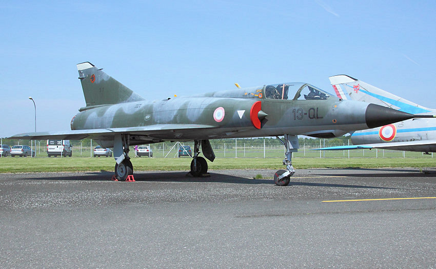 Dassault Mirage III: französisches Jagdflugzeug von 1967 mit Deltaflügel