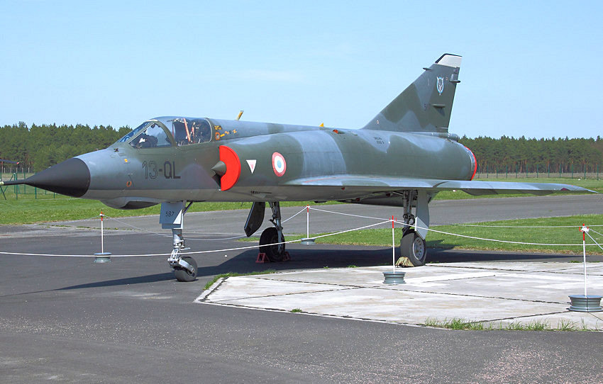 Dassault Mirage III: französisches Jagdflugzeug von 1967 mit Deltaflügel
