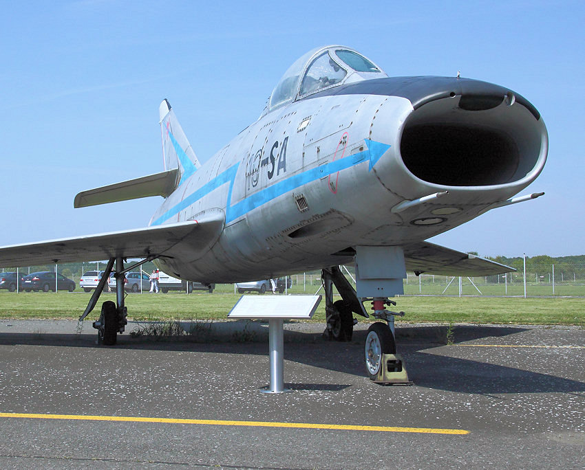 Dassault Super Mystere B.2: das erste serienmäßig eingesetzte europäische Überschallkampfflugzeug