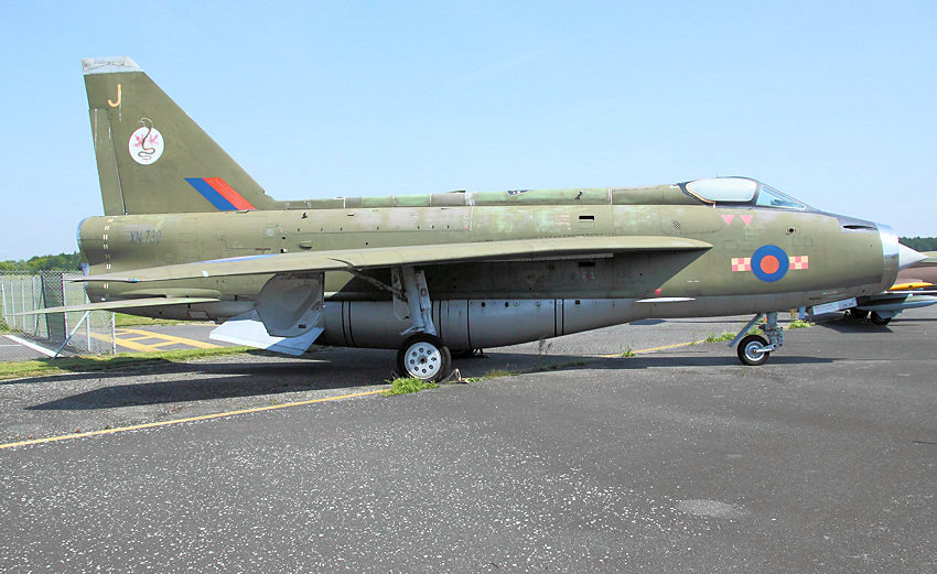 English Electric (BAC) Lightning F Mk.2A:  Allwetter-Abfangjagdflugzeug von 1954 flog schon 2.044 km/h