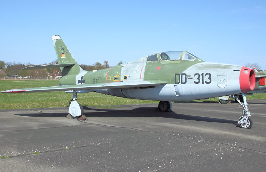 Republic F-84 “Thunderstreak”: Jagdbomber der USA von 1950