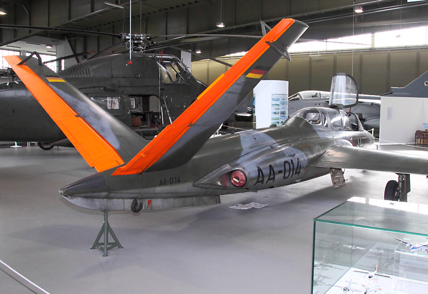 Fouga Magister C.M 170 R: Strahltrainer