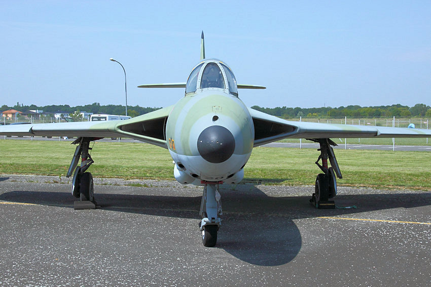Hawker Hunter F.Mk.6: englisches Jagd- und Jagdbombenflugzeug von 1951