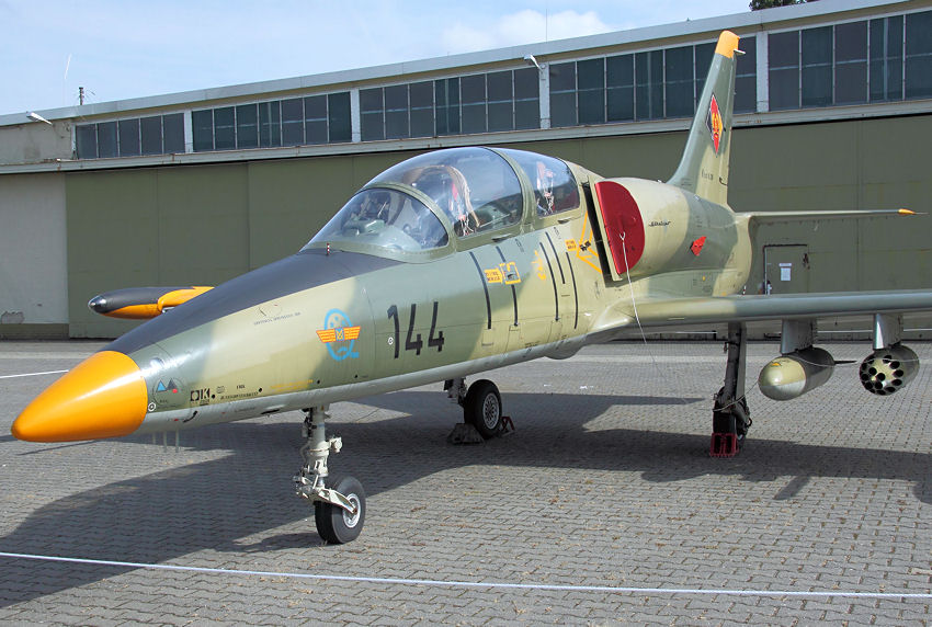 Aero Let L-39 “Albatros”: Trainingsflugzeug und leichter Kampfjet