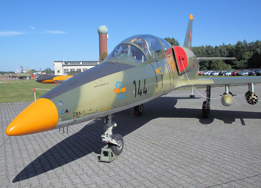 Aero Let L-39 “Albatros”: Trainingsflugzeug und leichter Kampfjet