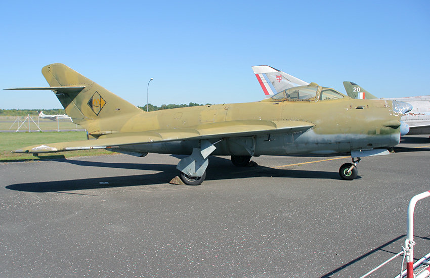 MiG-17PF - Jagdflugzeug