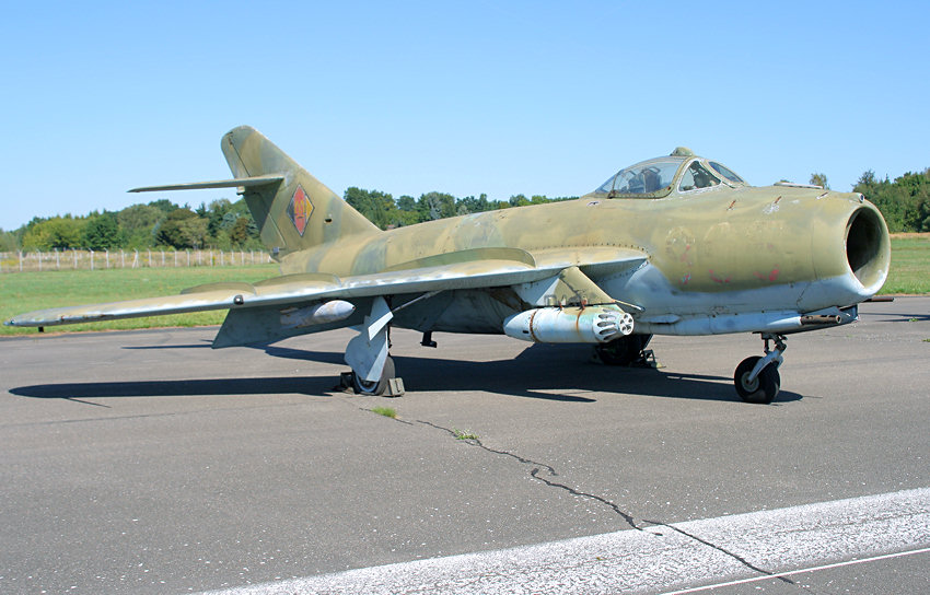 MiG-17F - Mikojan-Gurewitsch