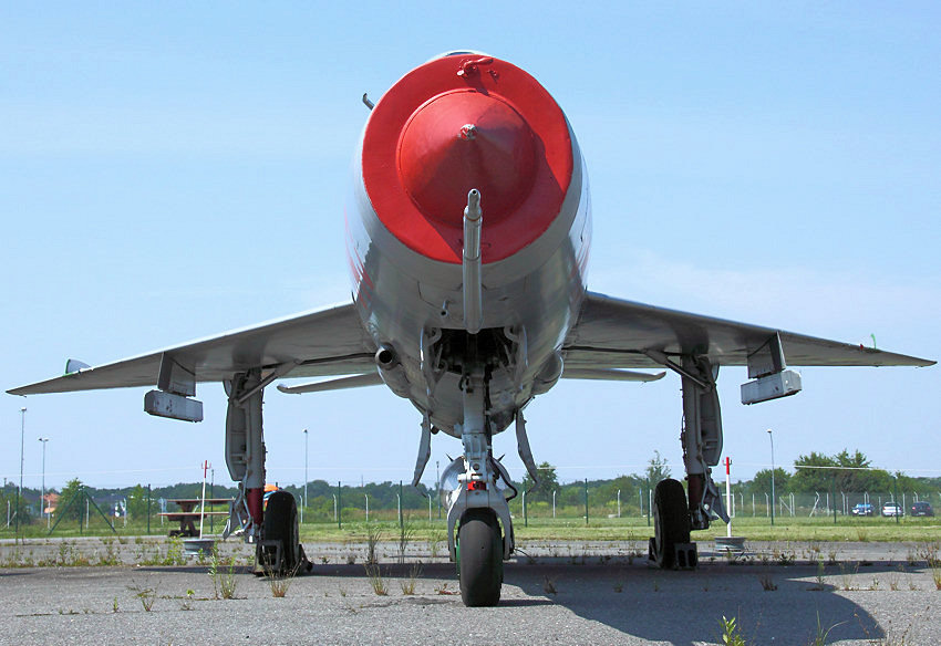 MiG-21 F-13, Mikojan-Gurewitsch: Abfangjagdflugzeug der ehemaligen UdSSR von 1958