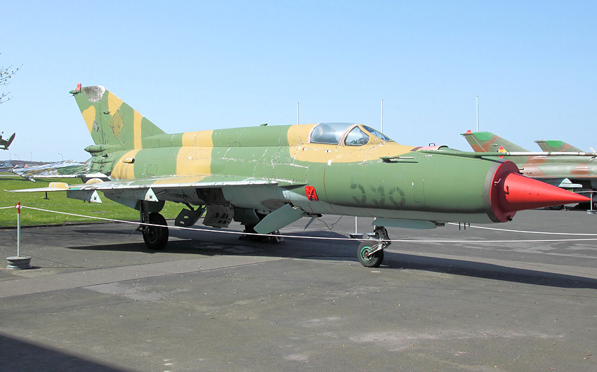 MiG-21 M, Mikojan-Gurewitsch: Abfangjagdflugzeug der UdSSR, Erstflug: 1965