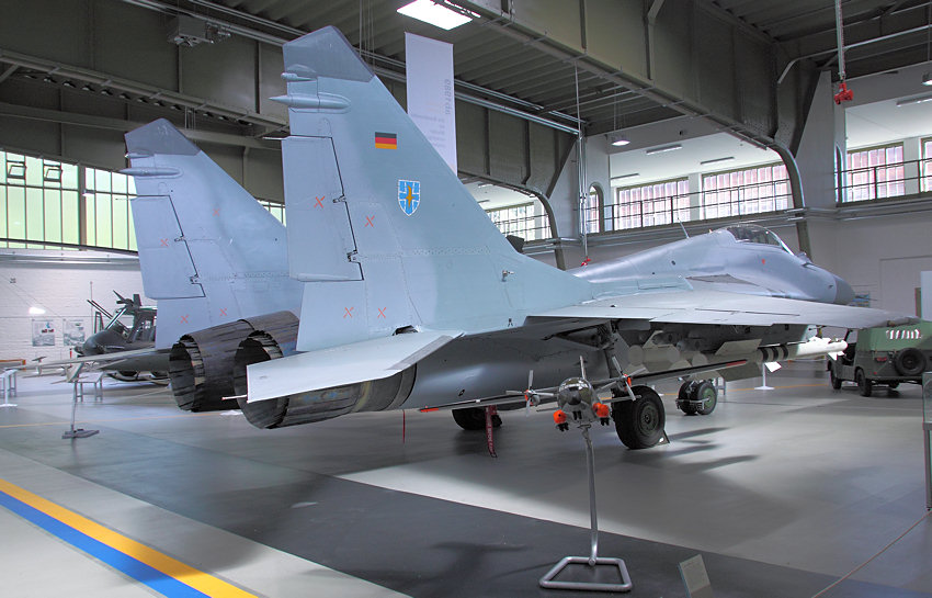 MiG 29 G: NATO-Code =  Fulcrum
