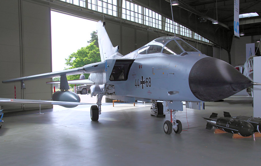 PA 200 Tornado IDS: wichtigster Jagdbomber der Luftstreitkräfte Italiens, Großbritanniens und Deutschlands