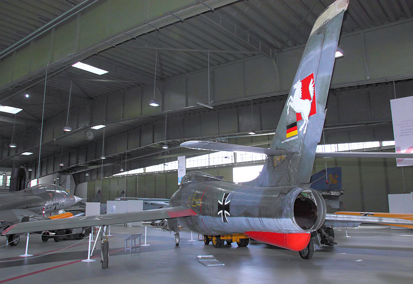 F-84 F Thunderstreak: Kampfflugzeug aus US-amerikanischer Produktion