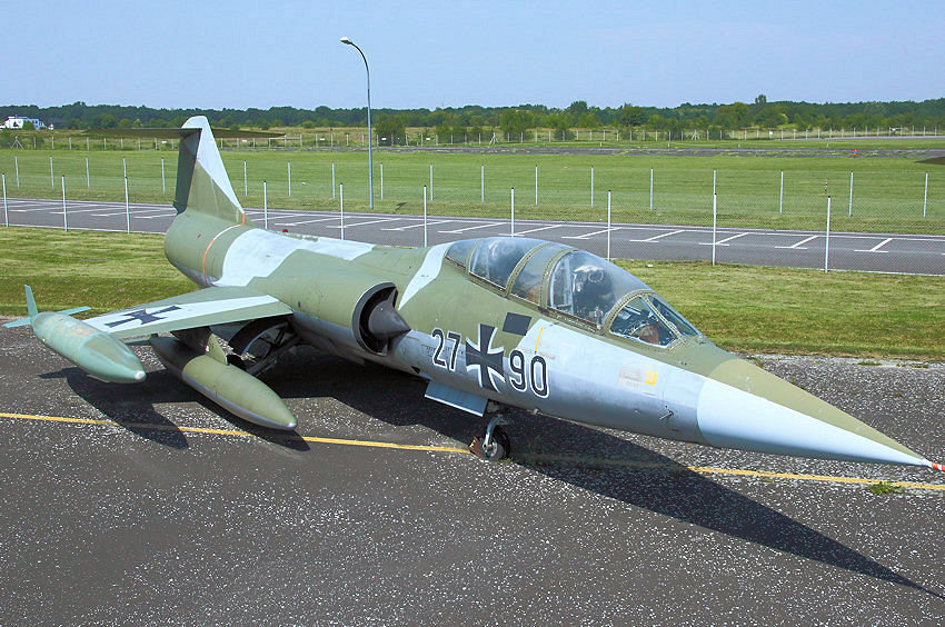 Lockheed TF-104 G Starfighter: doppelsitziges Übungskampfflugzeug der Luftwaffe