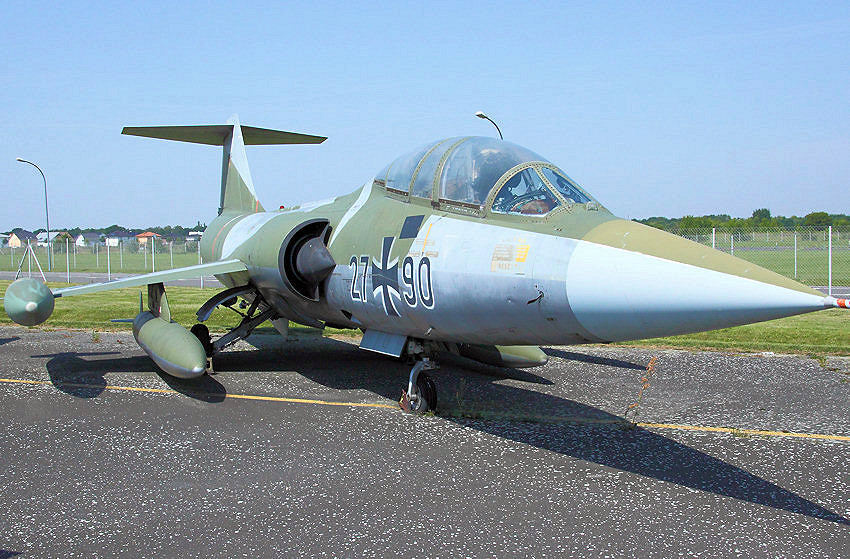 Lockheed TF-104 G Starfighter: doppelsitziges Übungskampfflugzeug der Luftwaffe