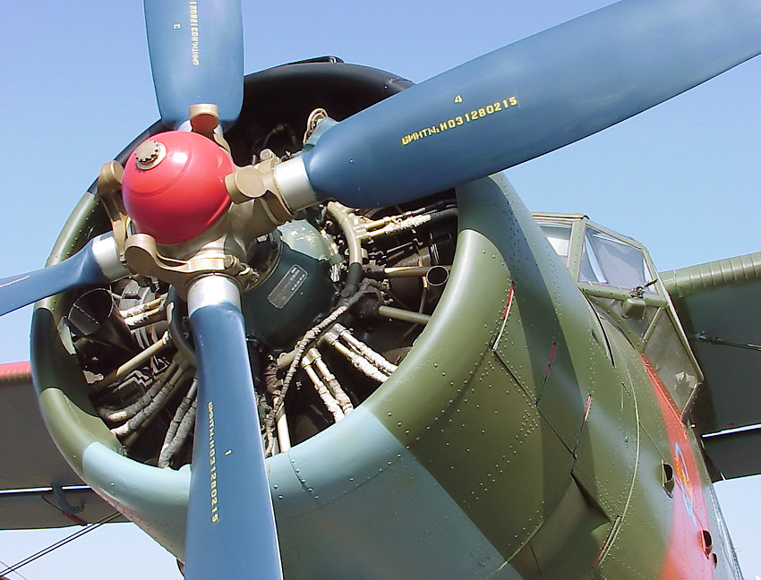 Antonow AN-2 - Sternmotor
