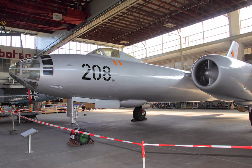 Iljuschin IL-28