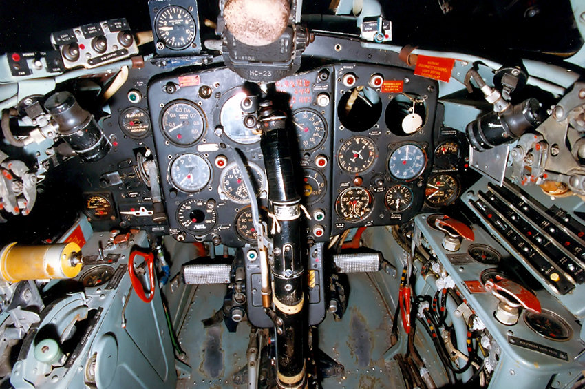 MiG-15 BIS: Cockpit