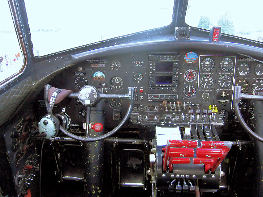Boeing B-17 - Cockpit