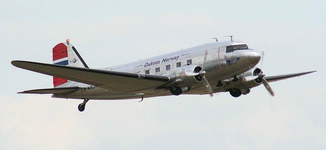 Douglas DC-3 Dakota