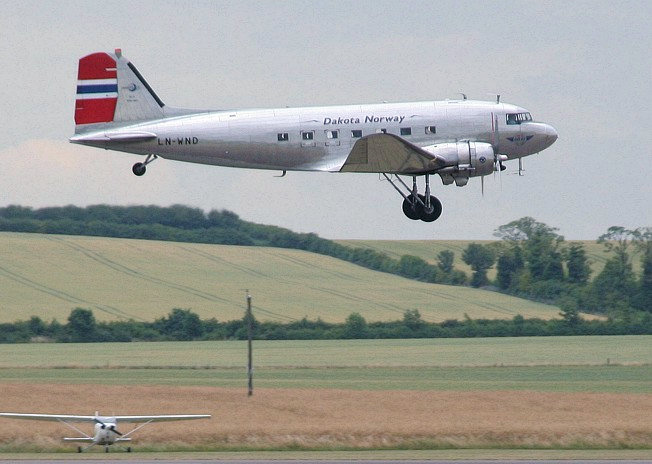 Douglas DC-3 Dakota