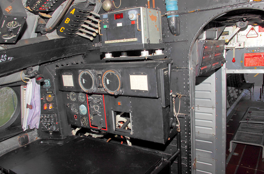 Nord Aviation N 2501D Noratlas: Sitz des Bordtechnikers