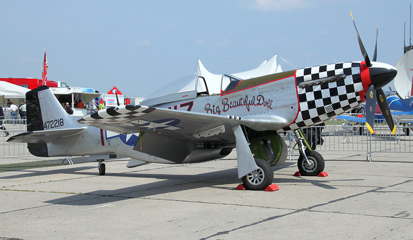 North American P-51 Mustang: Begleitjäger US-amerikanischer Bomberverbände gegen Nazi-Deutschland