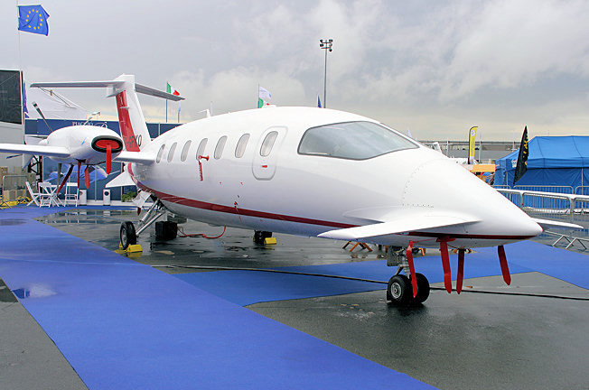 Piaggio P 180 Avanti