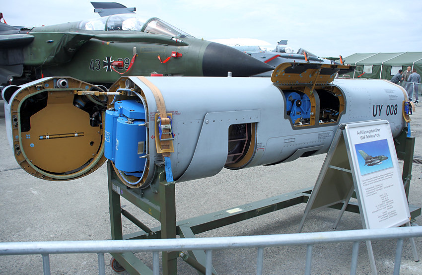 Tornado - GAF Telelens Pod